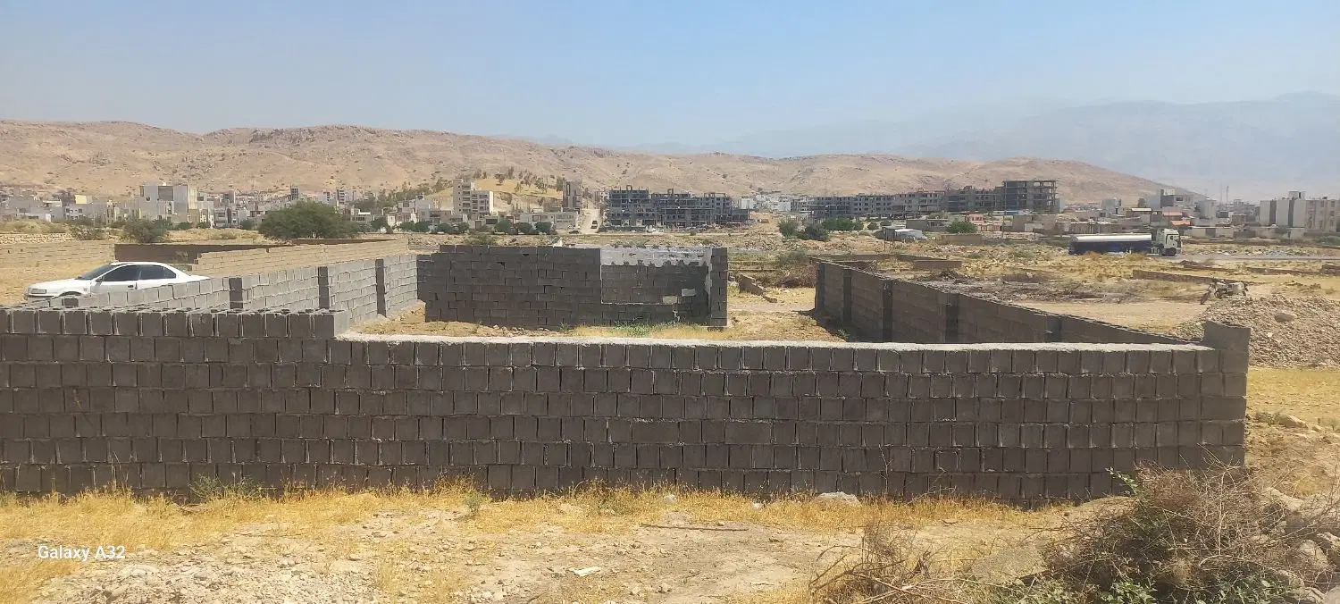 زمین مسکونی