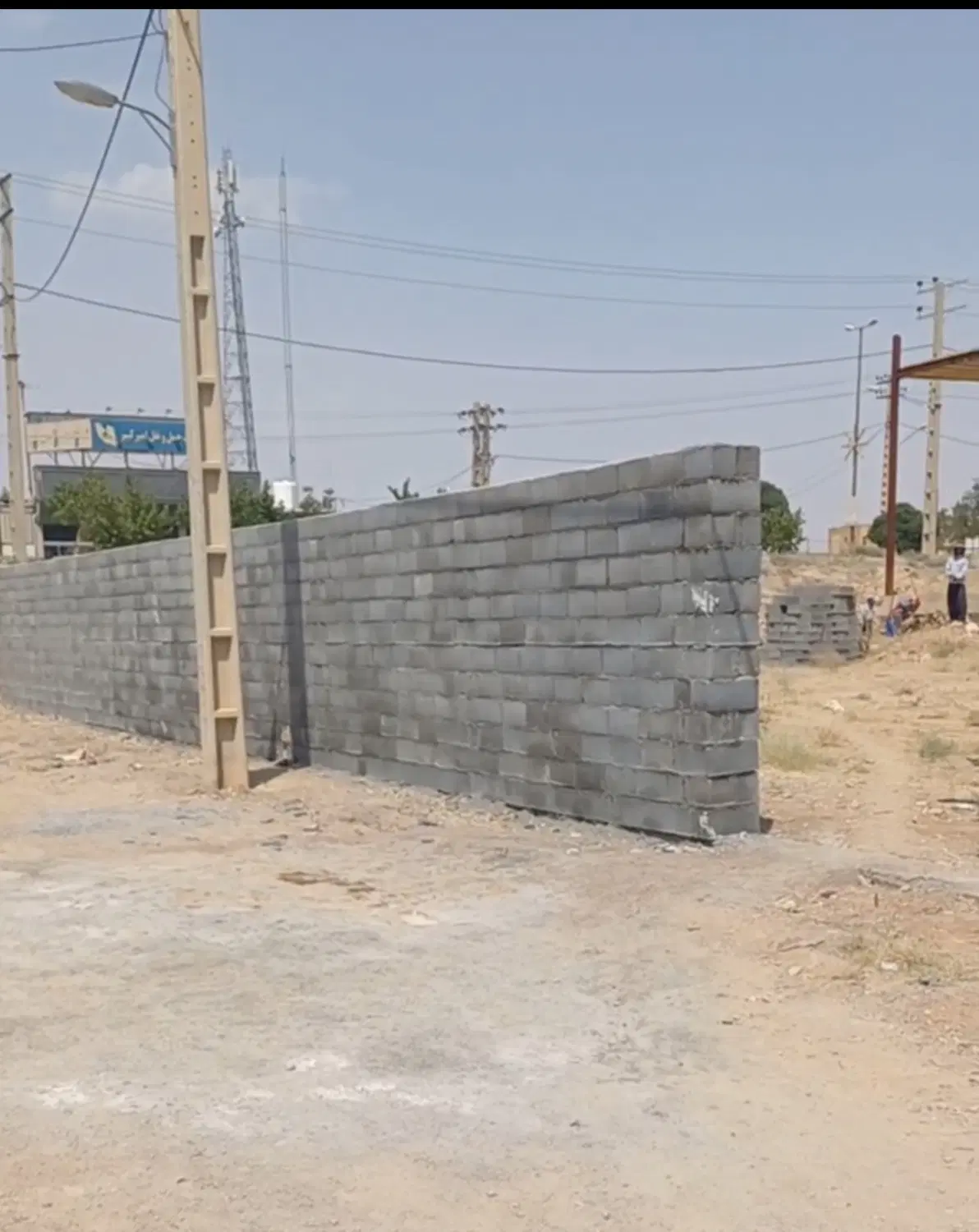 غرق آباد ، زمین تجاری بر کمربندی ، سه بر ، محصور