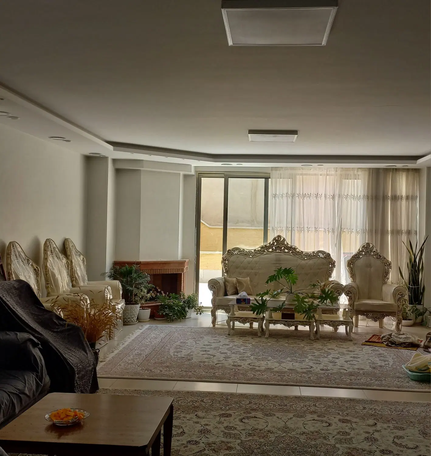 رهن و اجاره آپارتمان ۱۴۰ متر ۳ خواب