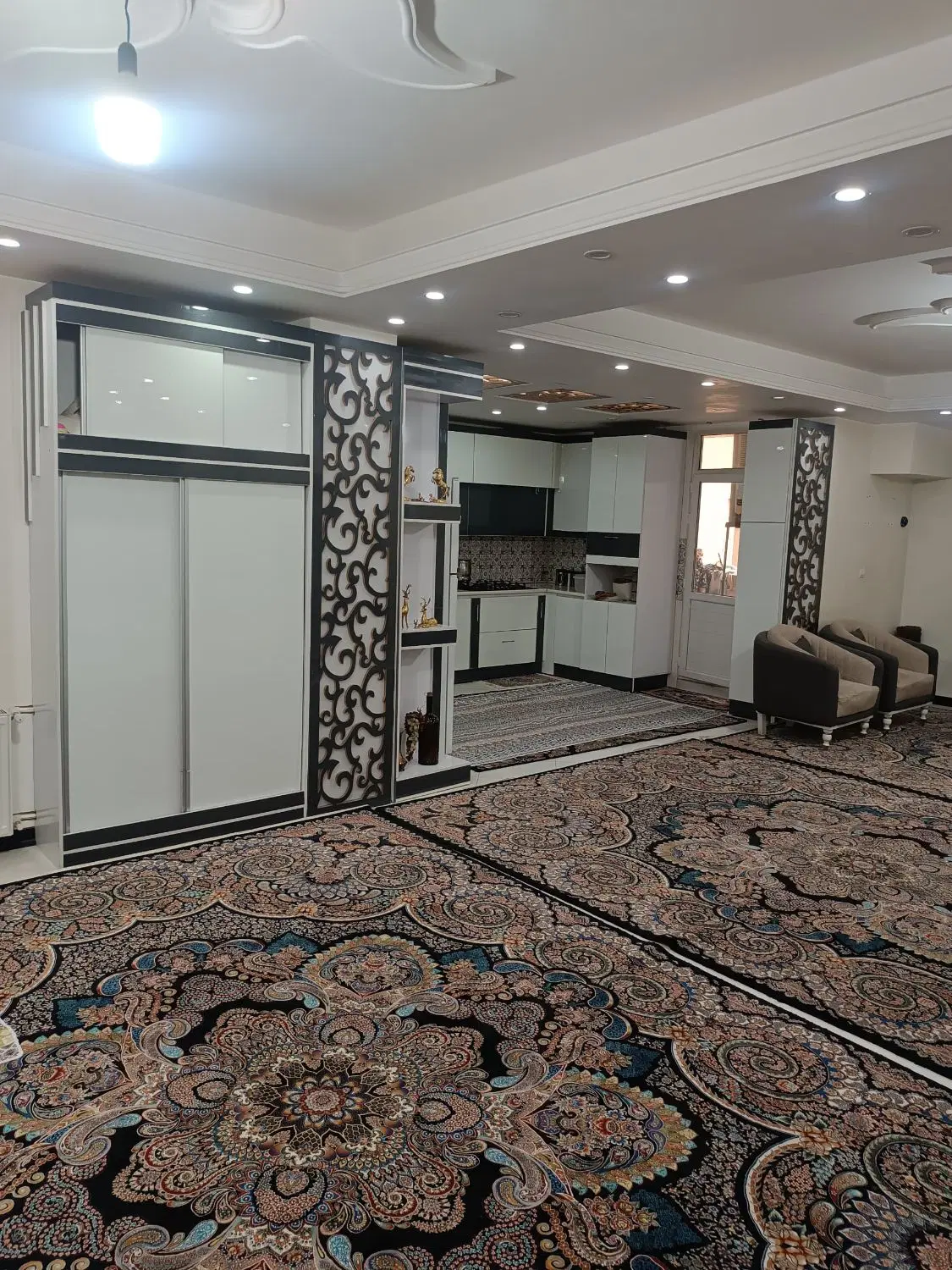 آپارتمان مسکونی