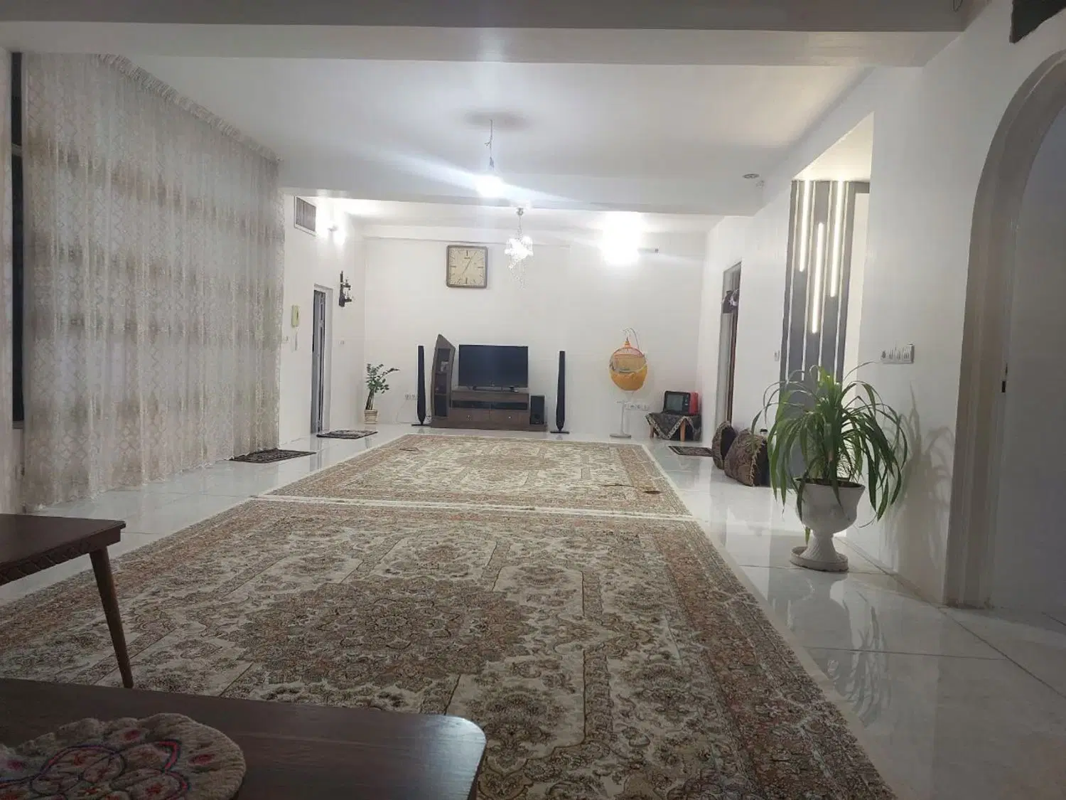 خانه ویلایی ۱۹۰متری دوخوابه فروش یا معاوضه