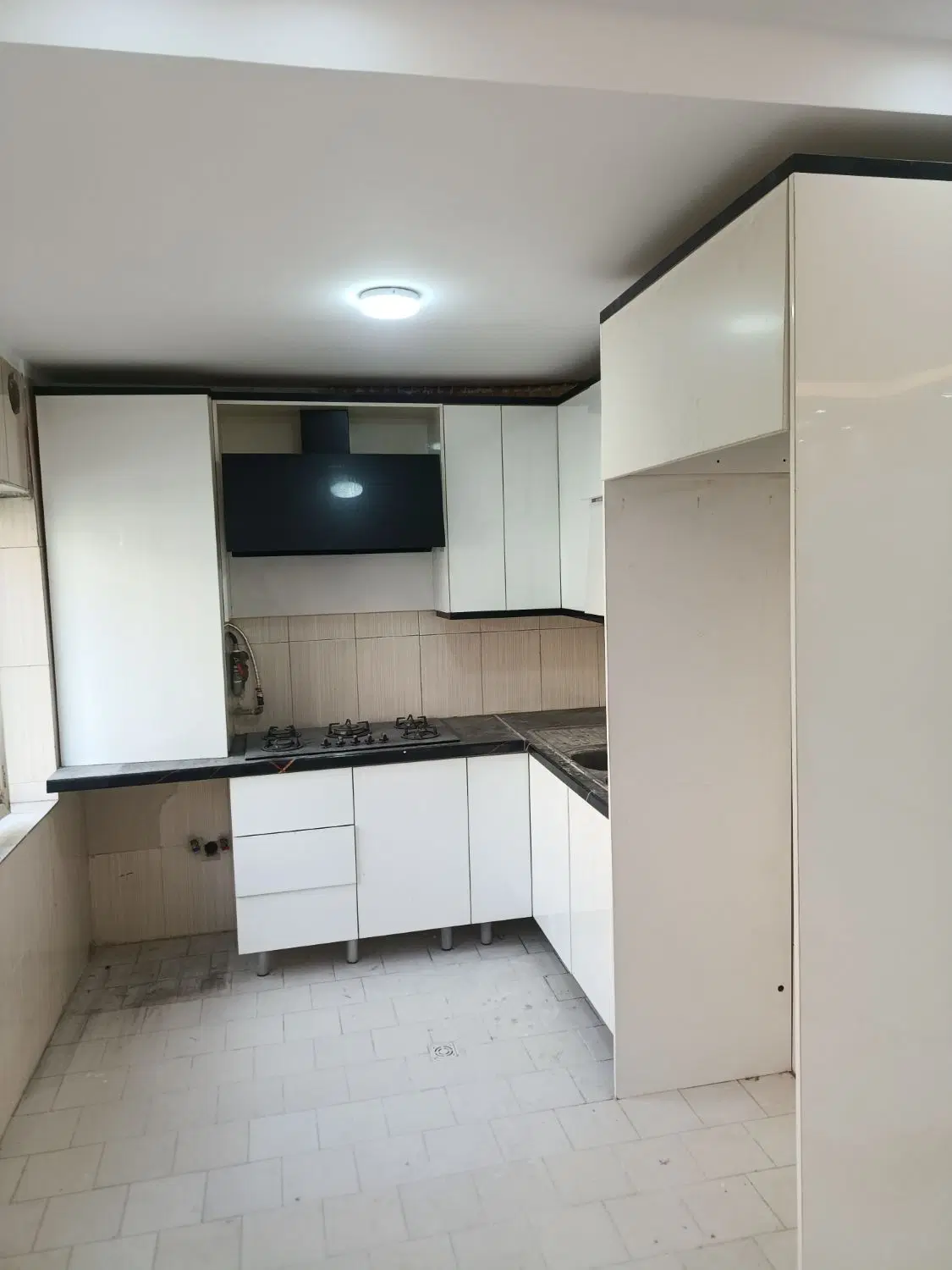فروش آپارتمان 85متری شهرک ابریشم