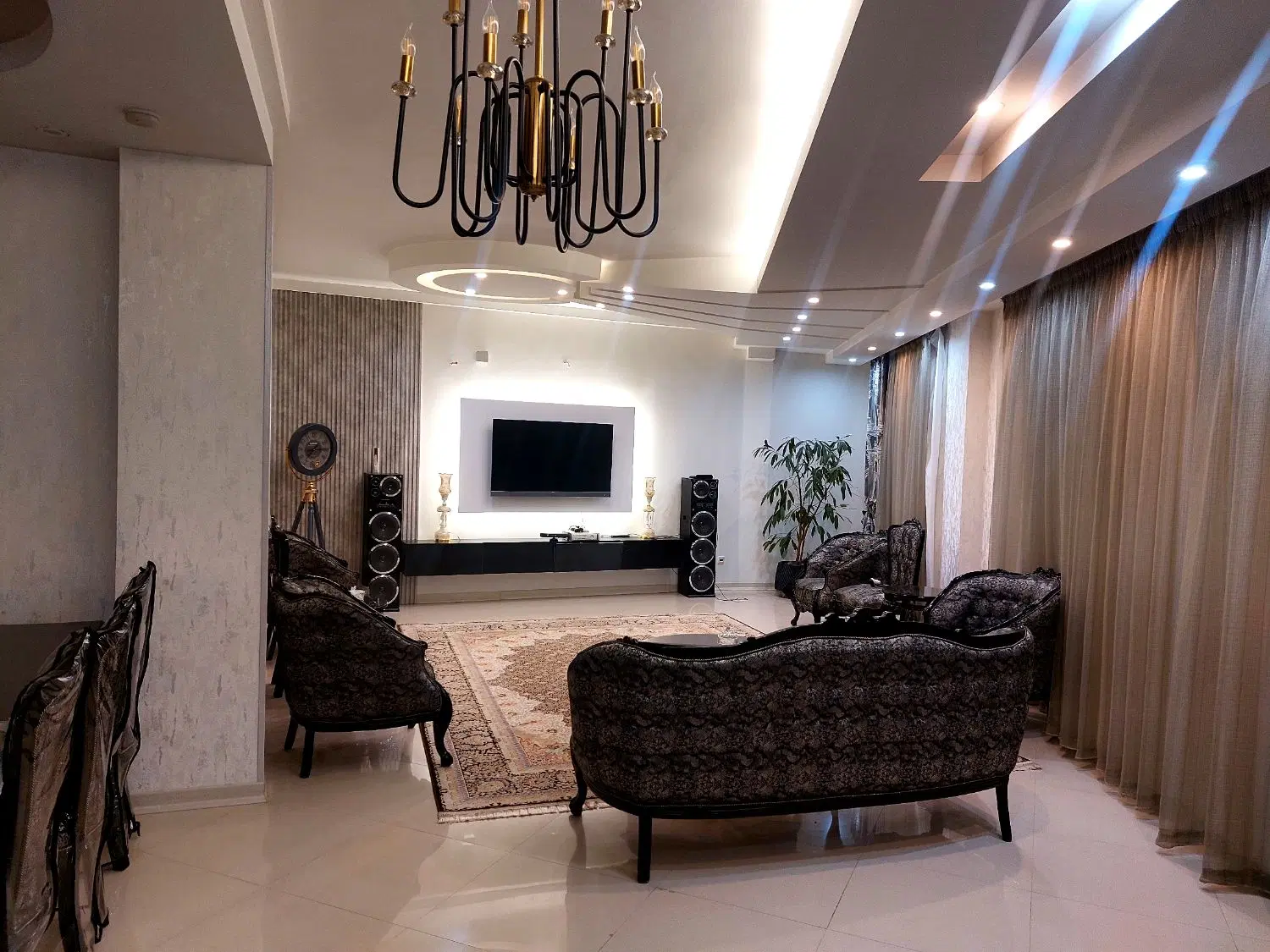 آپارتمان 170 متری