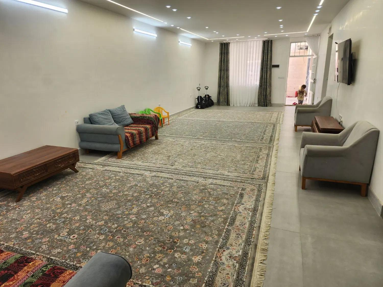 منزل ویلایی بلوار تخت جمشید