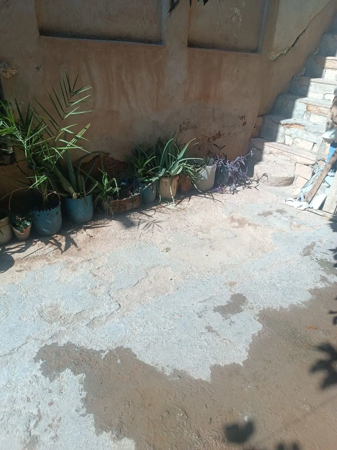 فروش زمین مسکونی قلاتقیمت