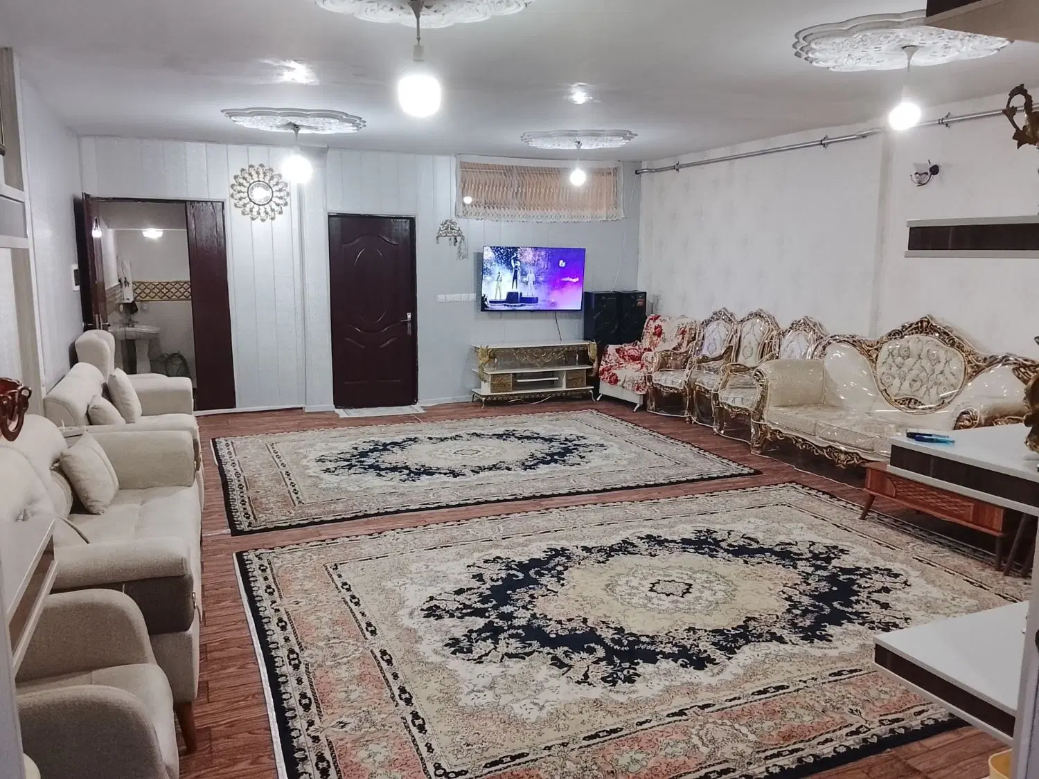 خانه ویلایی درخ اسماعیل زاده خ علیزاده
