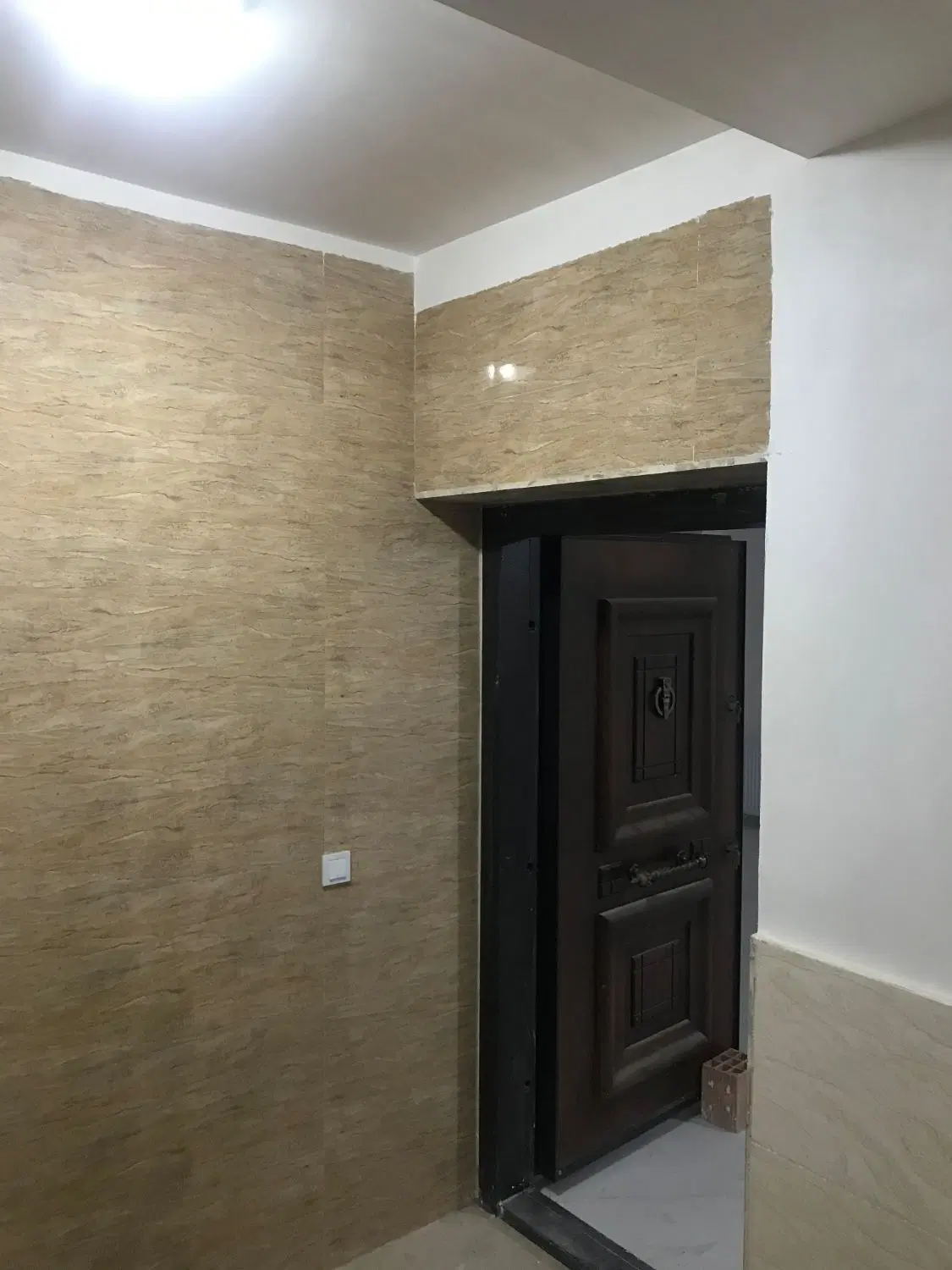 واحد آپارتمانی ۹۰ متری