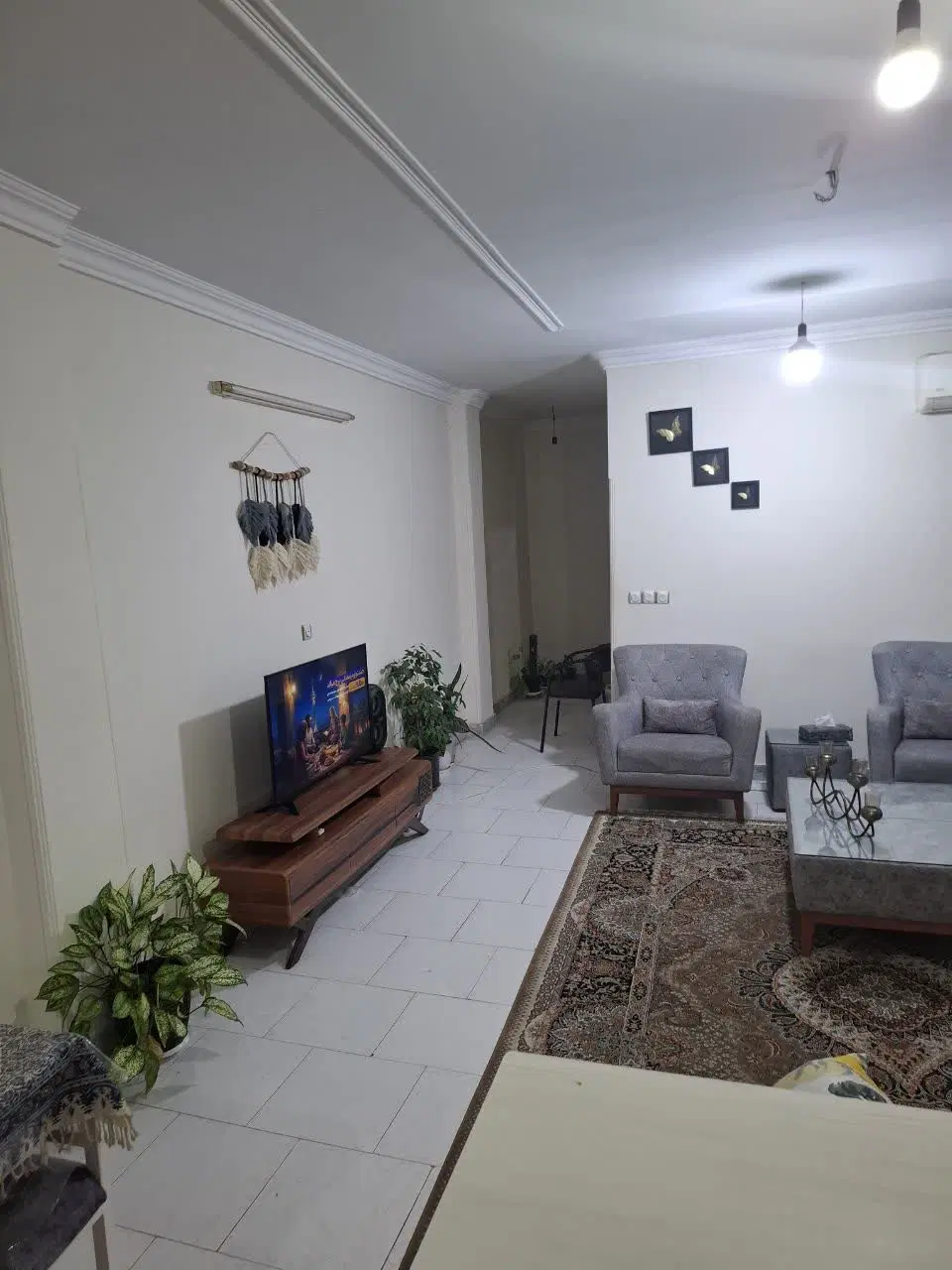 آپارتمان ۸۳ متری