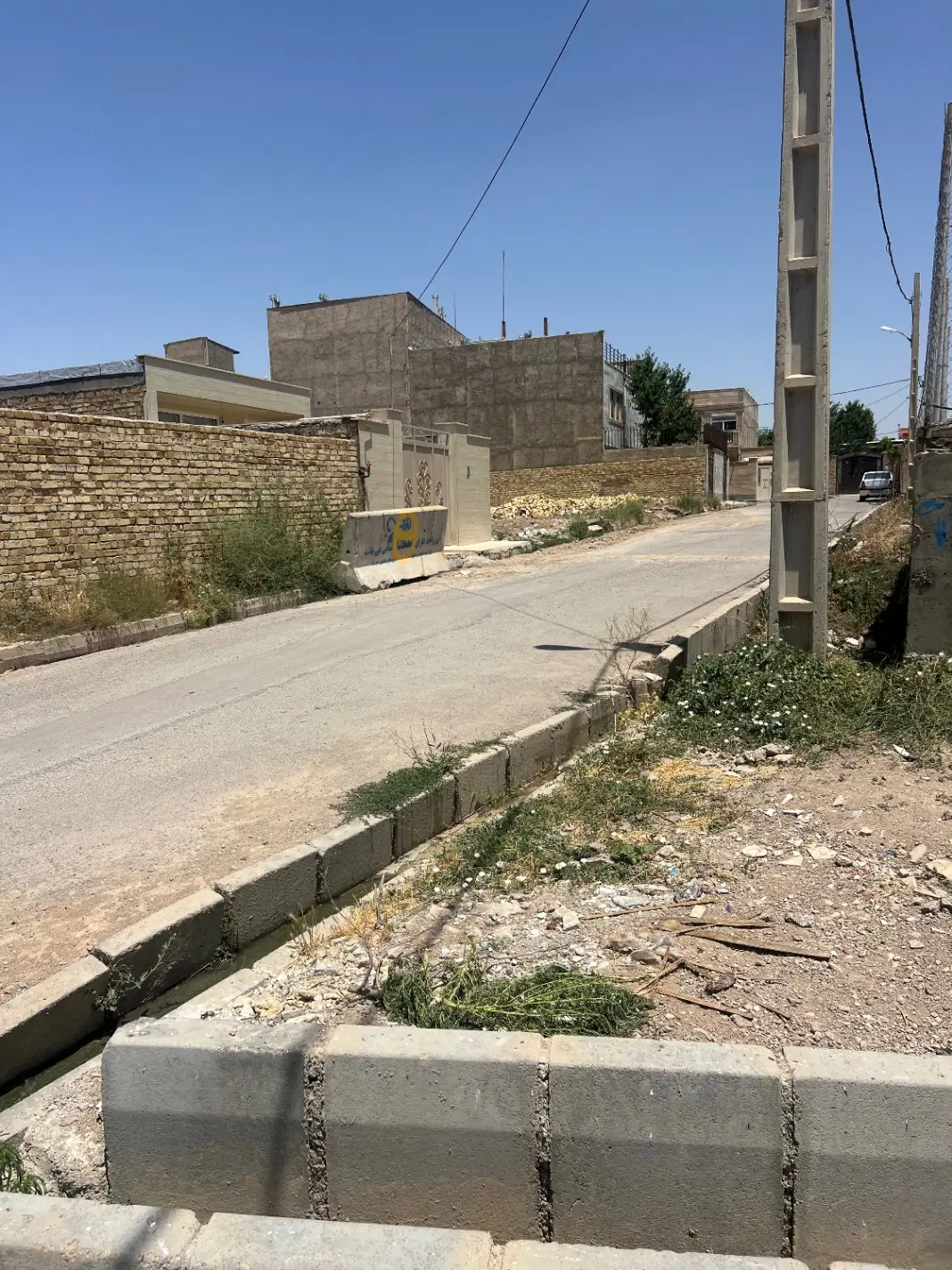 زمین مسکونی
