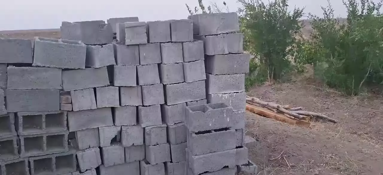 فروش باغ انگوری 8من دو ساله زمین سند روستای قوژد