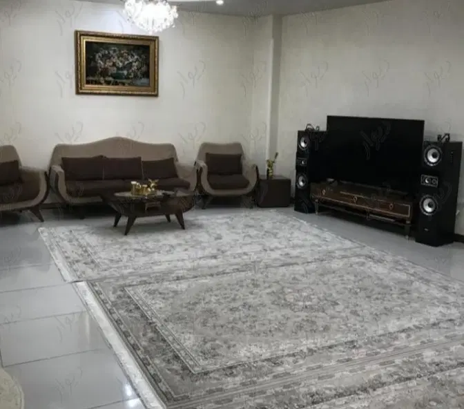 ۸۷ متر _ ۲ خواب _ متری ۱۲۰ زیرقبمت منطقه