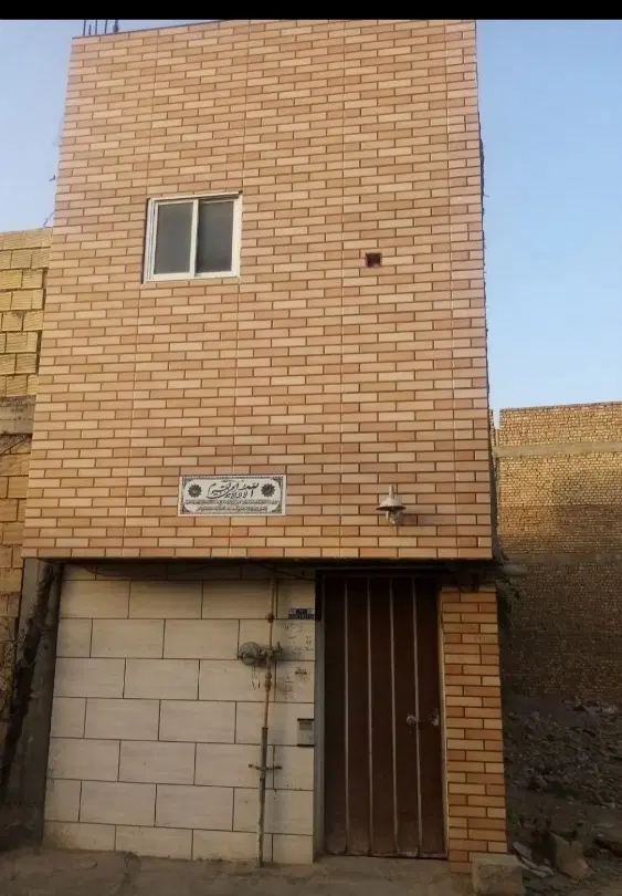 منزل مسکونی گلدشت ۱۲۰ متردوطبقه