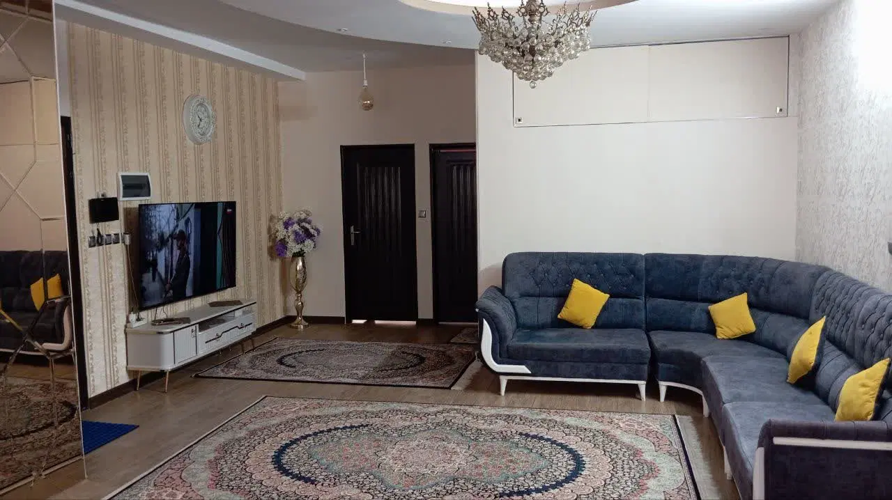 اپارتمان تک واحدی طبقه دو از دو
