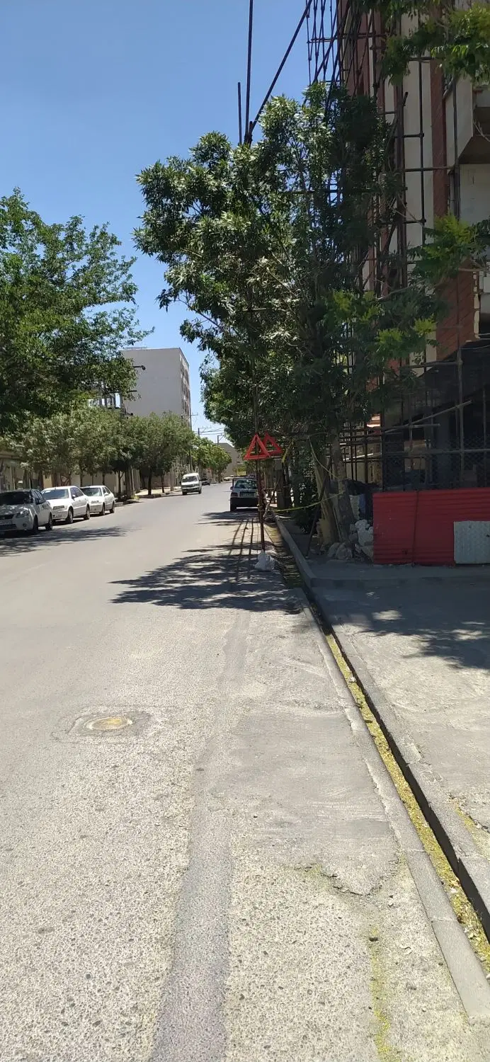 ۸۵ متر  شهرک مدنی