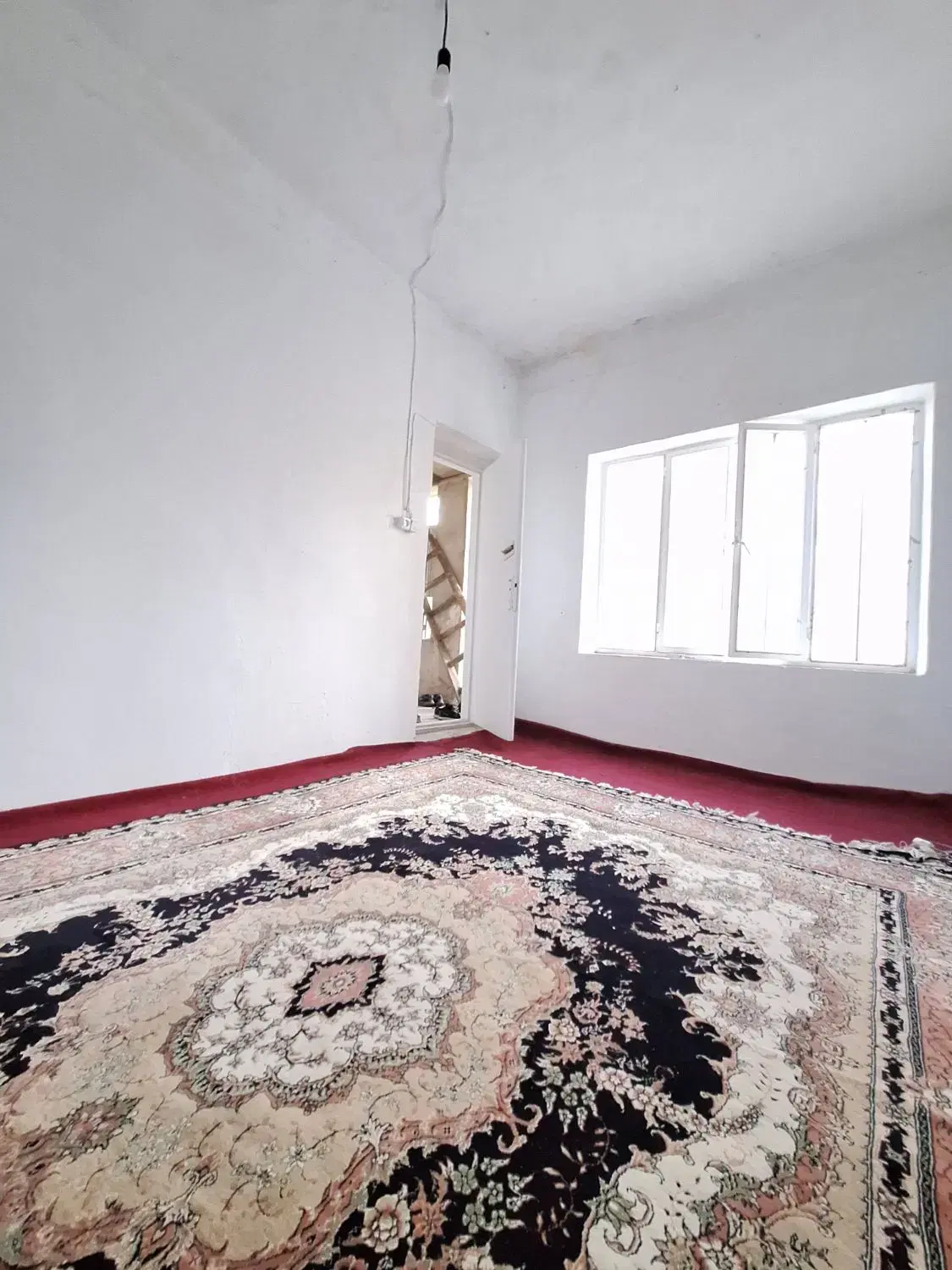 اتاق مجردی_پارکینگ اختصاصی موتور ،دنج