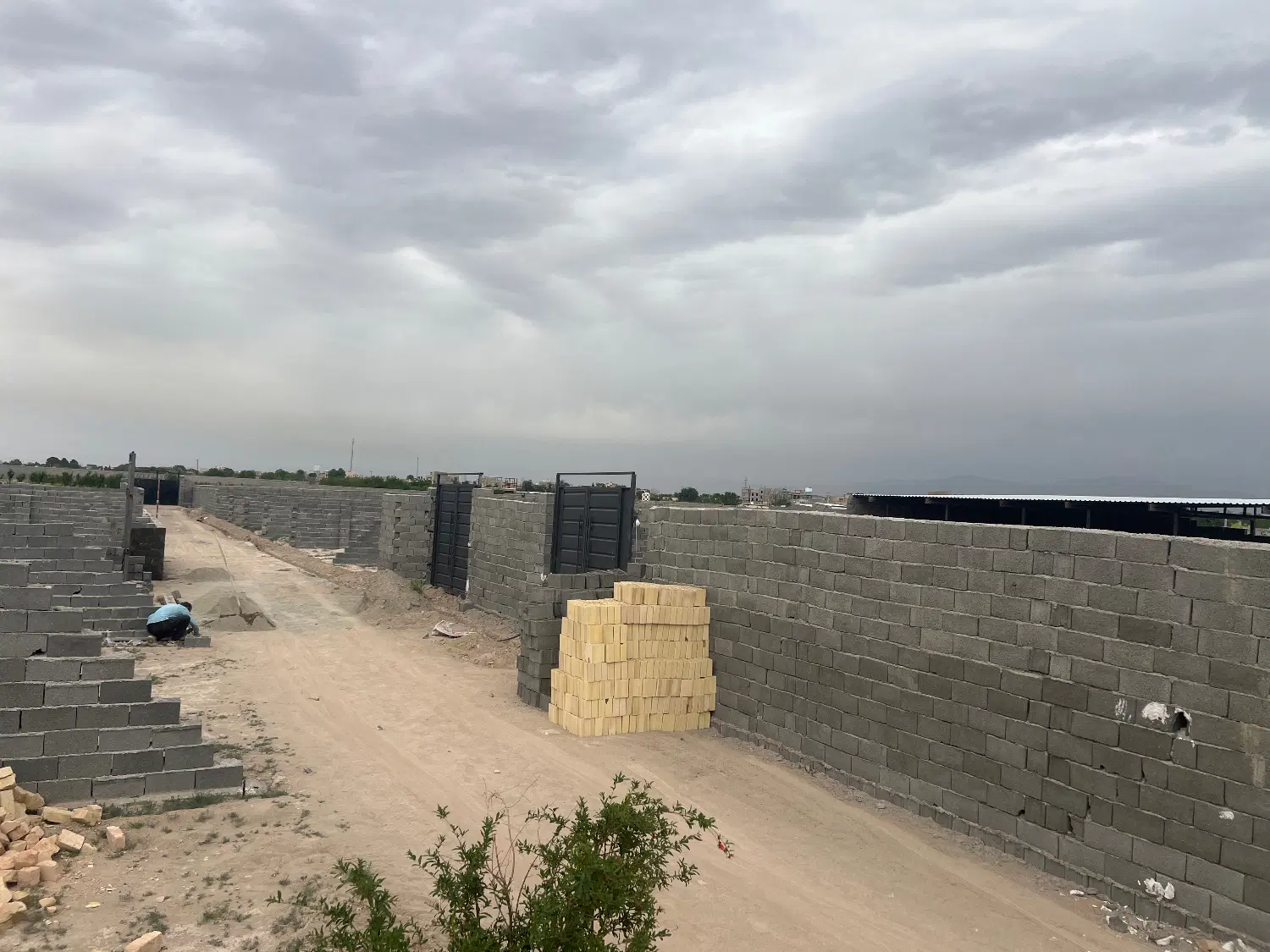 ۲۰۰ متر فول امکانات