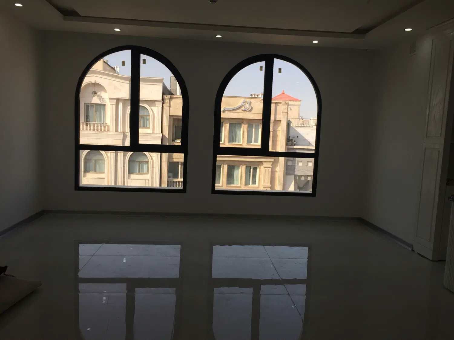 اپارتمان ۱۶۵ متر _ صفر _ برند منطقه