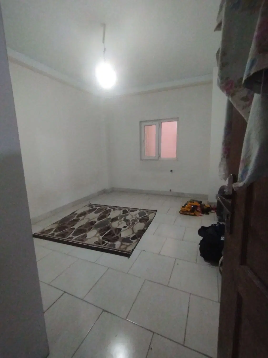 اجاره آپارتمان_شهرک ابریشم_85 متری