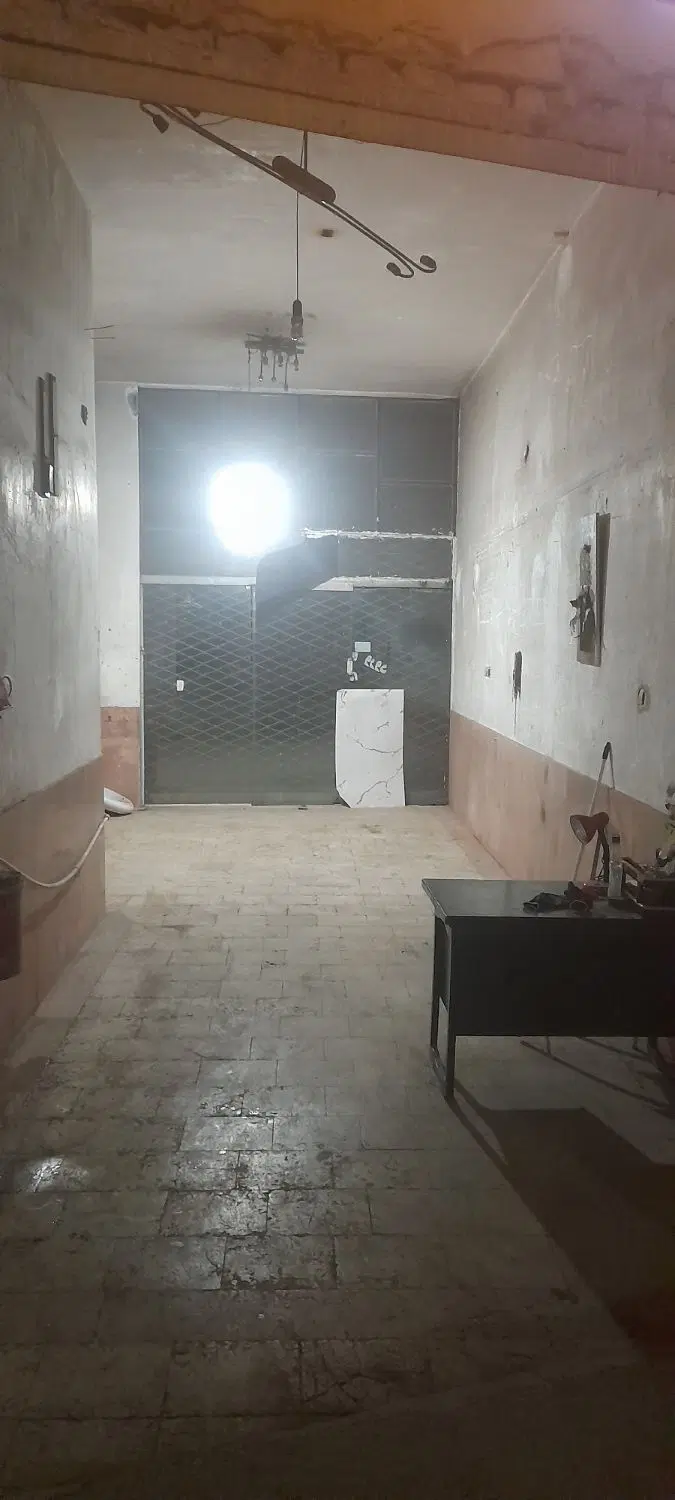 رهن و اجاره ۳۰ متر تجاری دائم دوکله