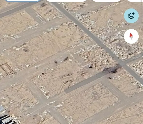 زمین فروشی