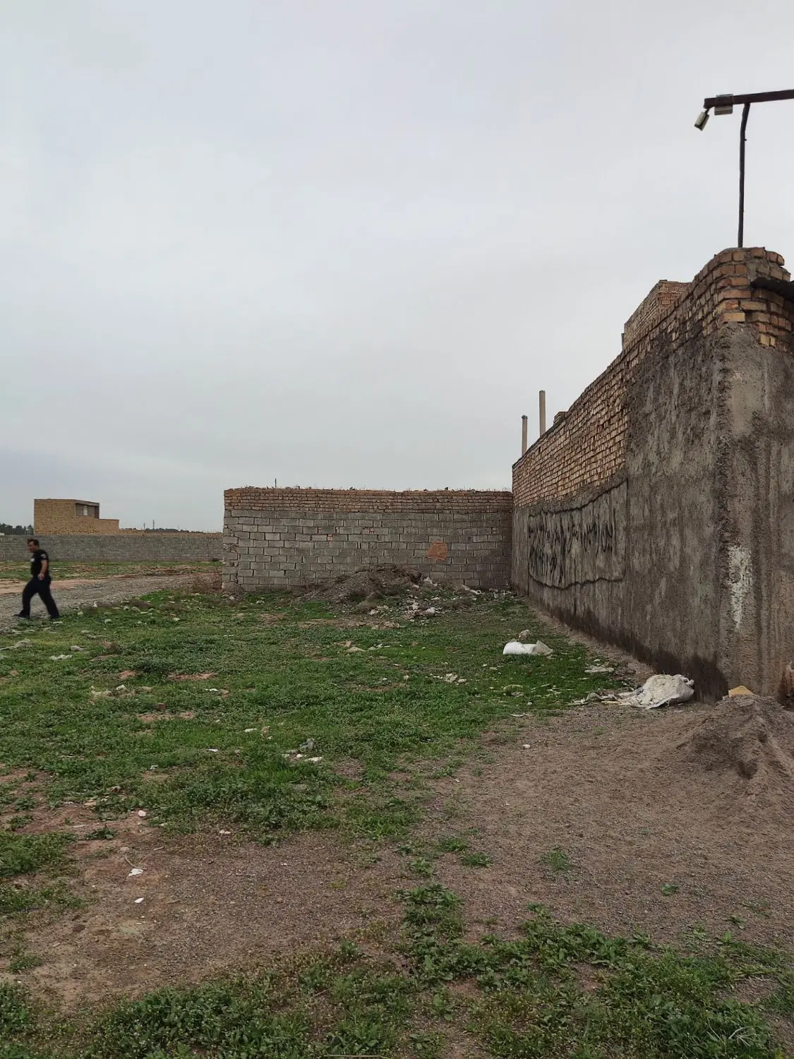 زمین فروش فوری  ۱۵۰ متر دکله  اوقاف نیست