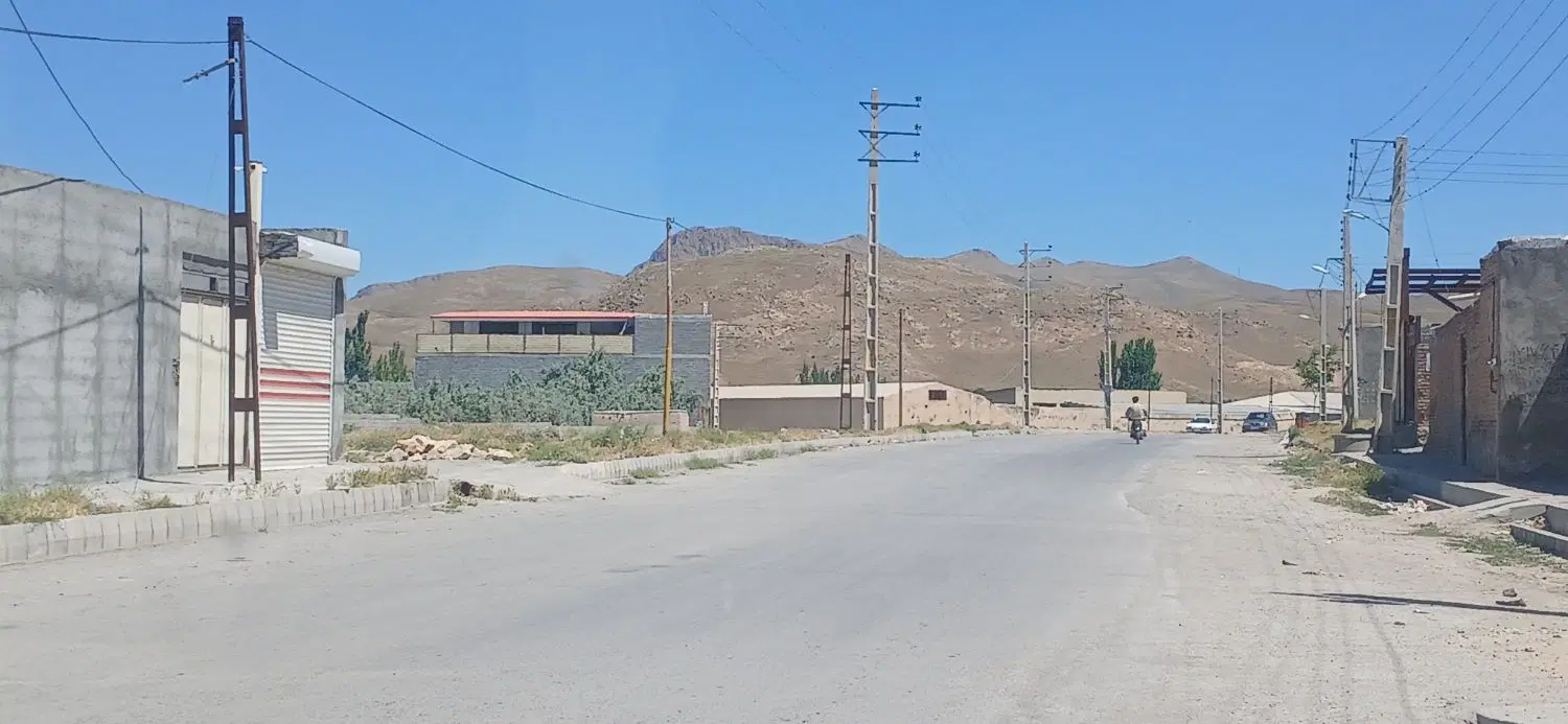 زمین ۱۵۰ متر تجاری مسکونی