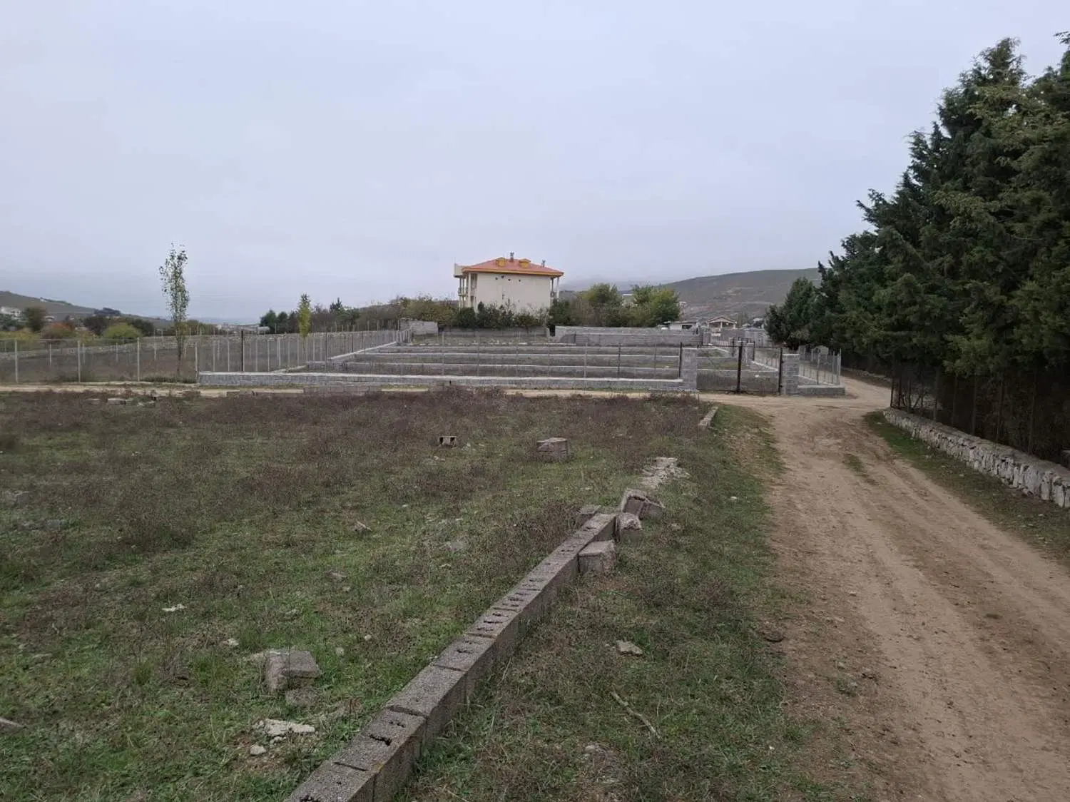 زمین 400 متری کلاردشت کلنو