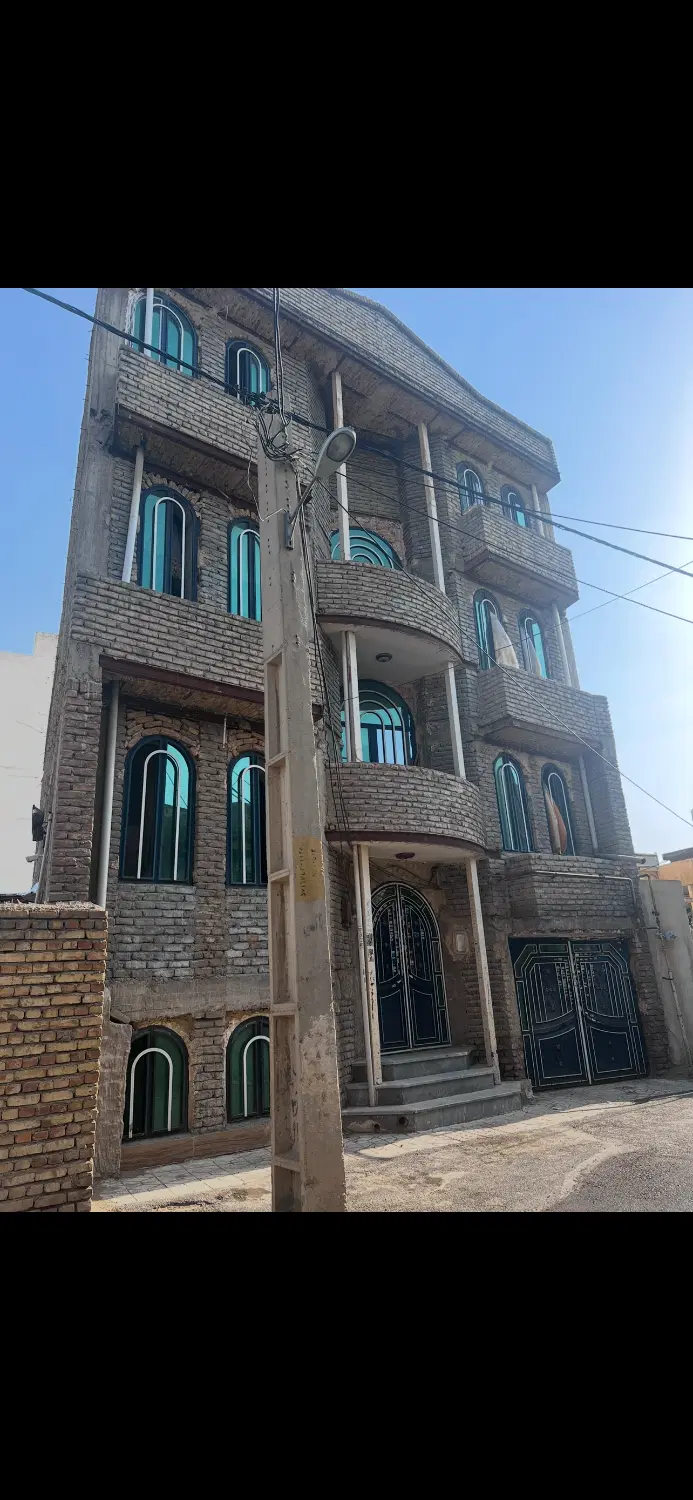 اجاره ساختمان سه طبقه راه مشترک کاراج دار