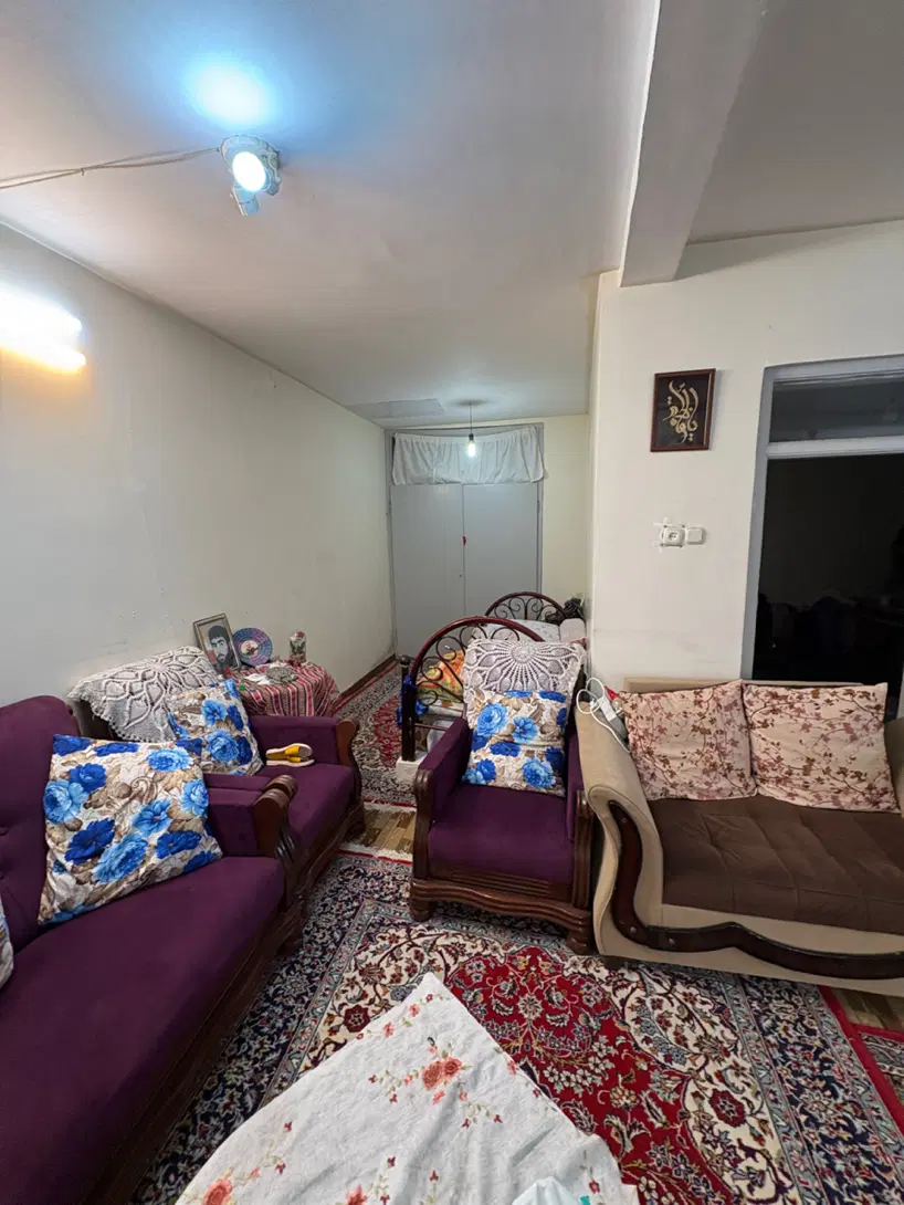 ویلایی ۲۳۰ متری وسط شهر باب الحوائج