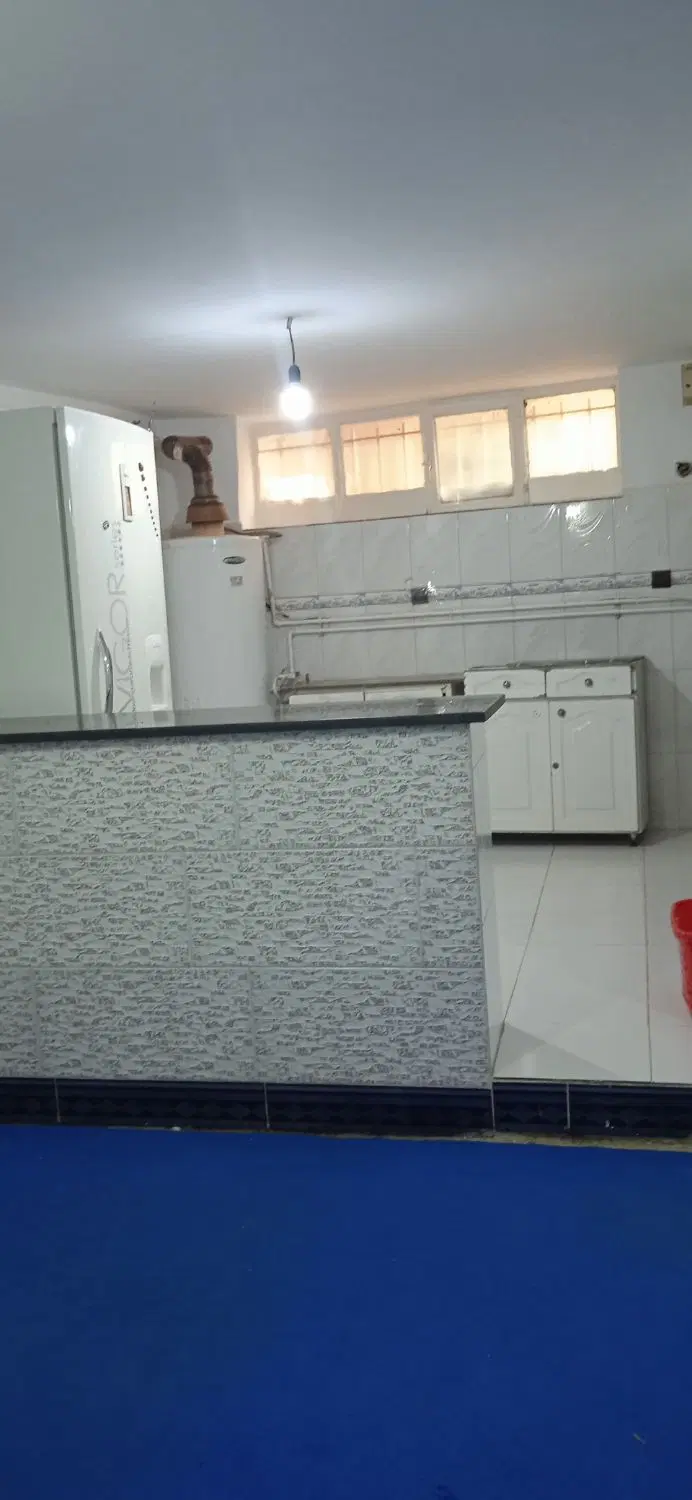 یک خانه زیر زمین