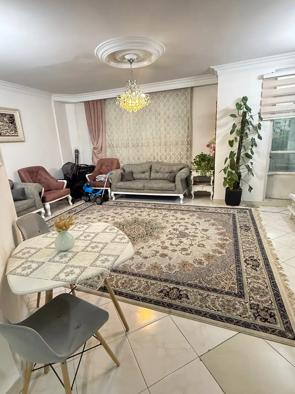 ۷۵متری نادرشهر طبقه اول
