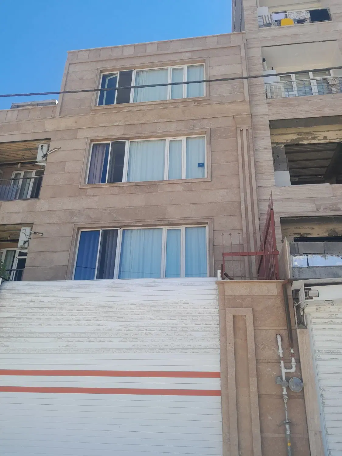 اجاره منزل دوشان طبقه ۳ شاروقی