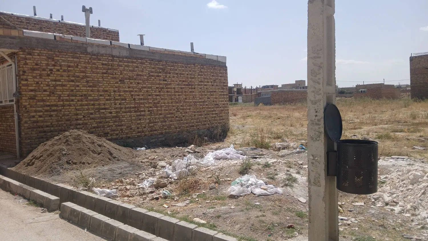 کوهنورد اسلام اباد زمین