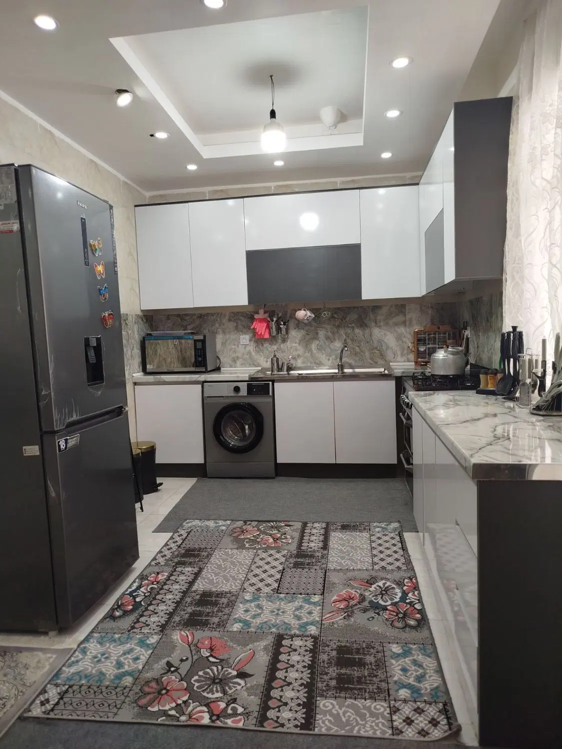 یک باب مغازه و یک خانه دوطبقه نو ساز