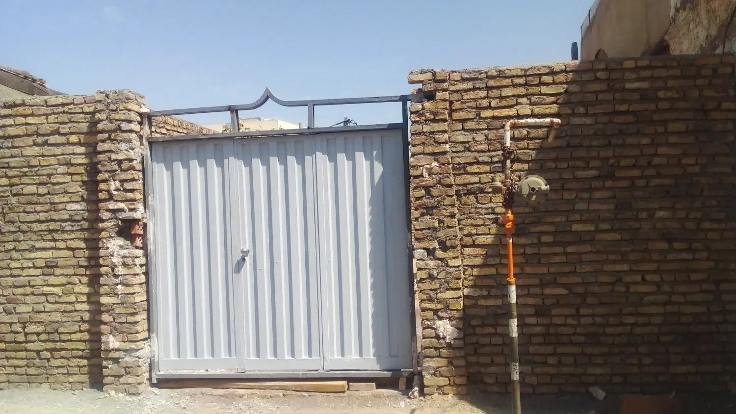 ۱۲۰ ویلایی خیابان توحید