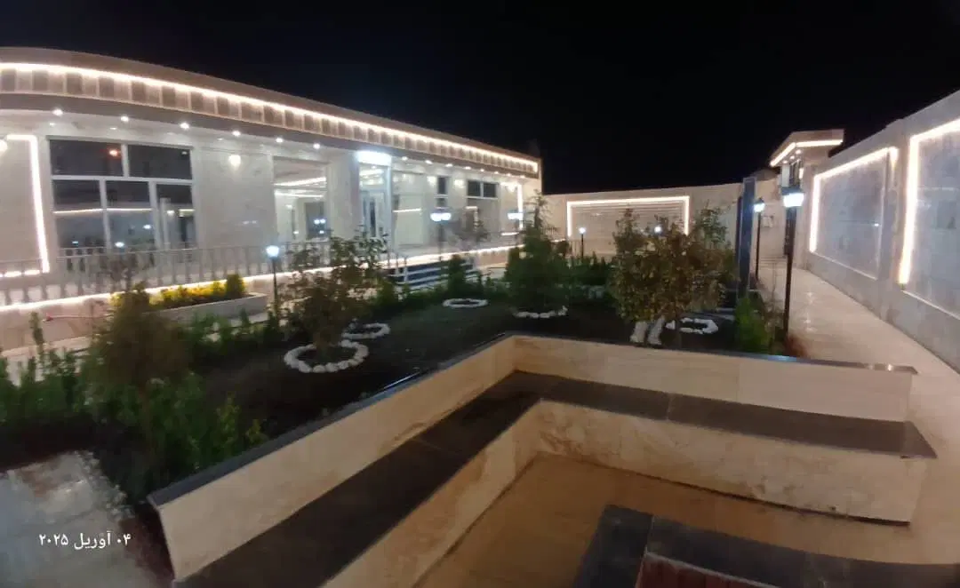 ویلا شیک 660متری حاشیه‌ جاده سنتو
