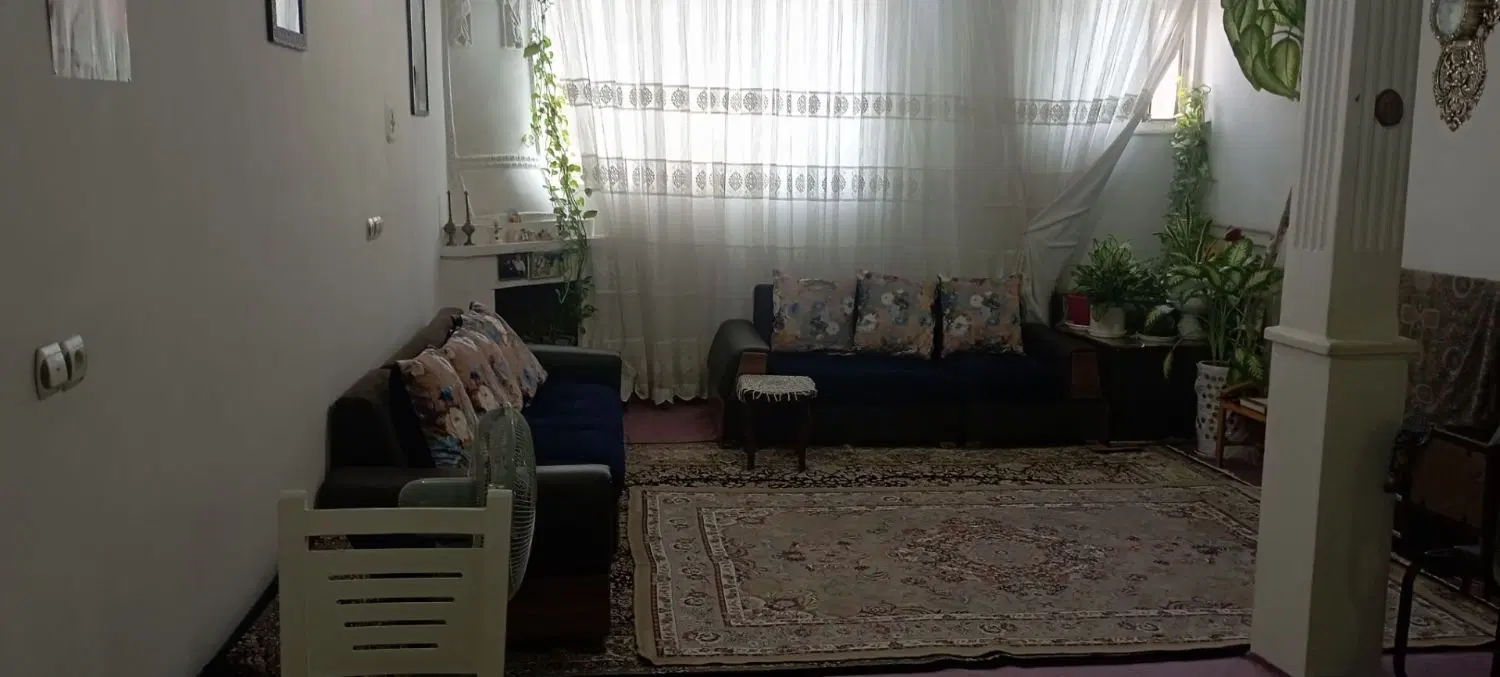 فروش فوری ملک دو طبقه دربست مناسب سرمایه گذاری