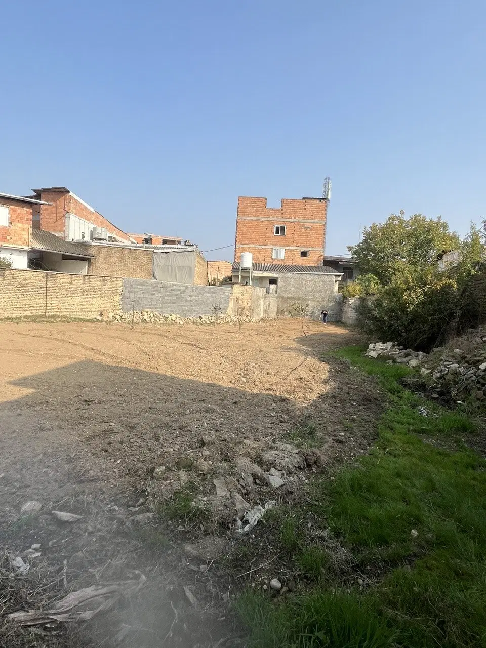 زمین مسکونی600 متری معاوضه با اپارتمان