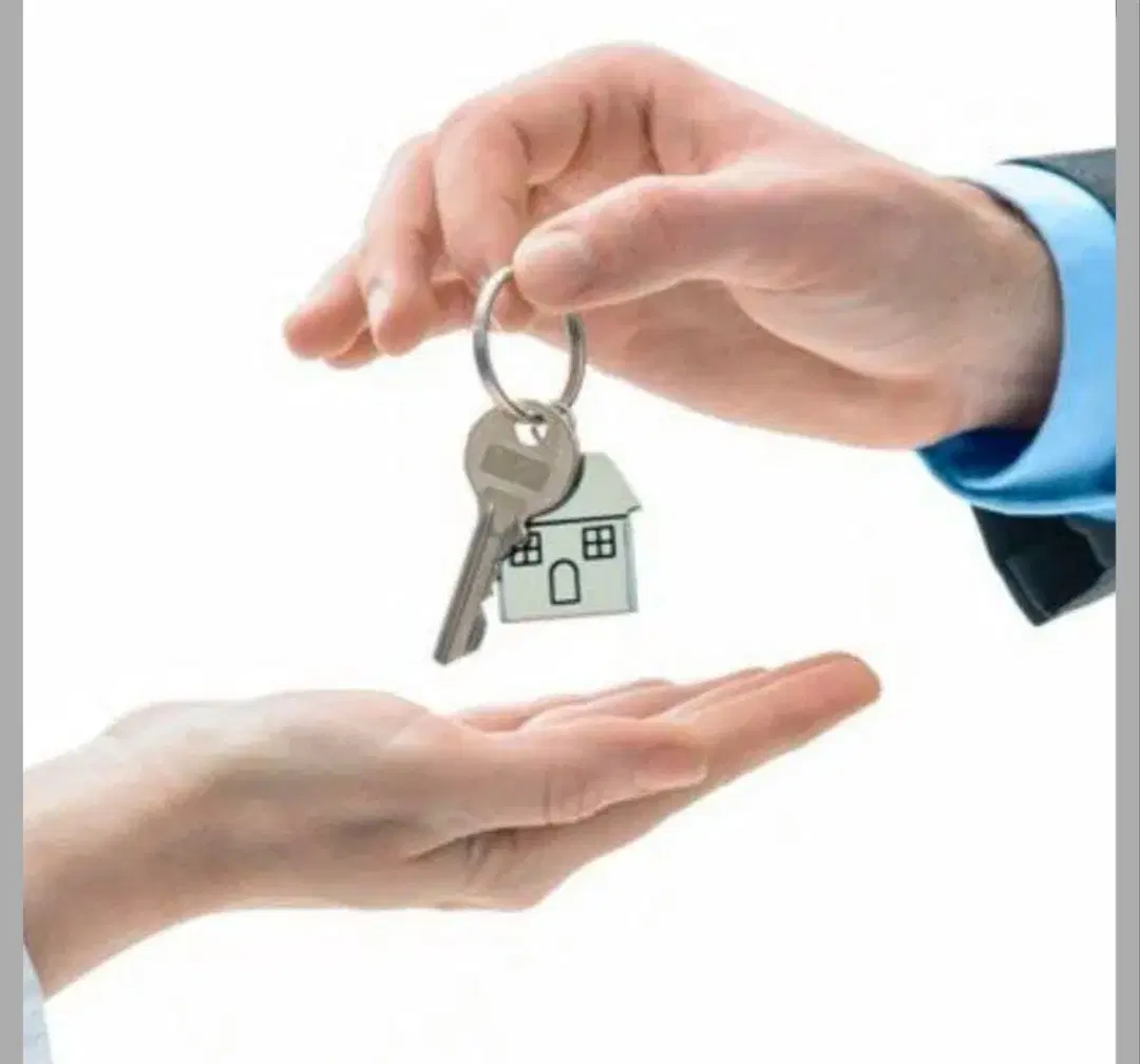 فروش منزل درب حیاط سه خواب