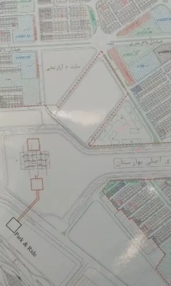 دادگستری بهارستان بر خیابان فروردین