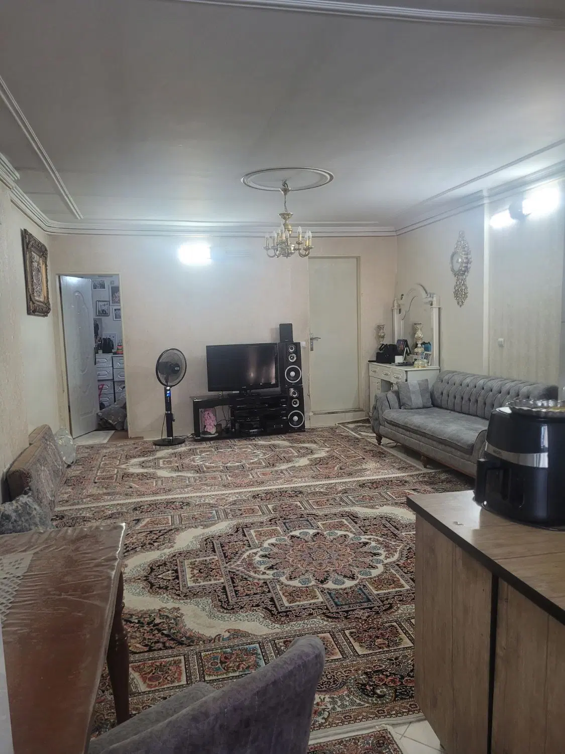 خانه ویلایی سه طبقه