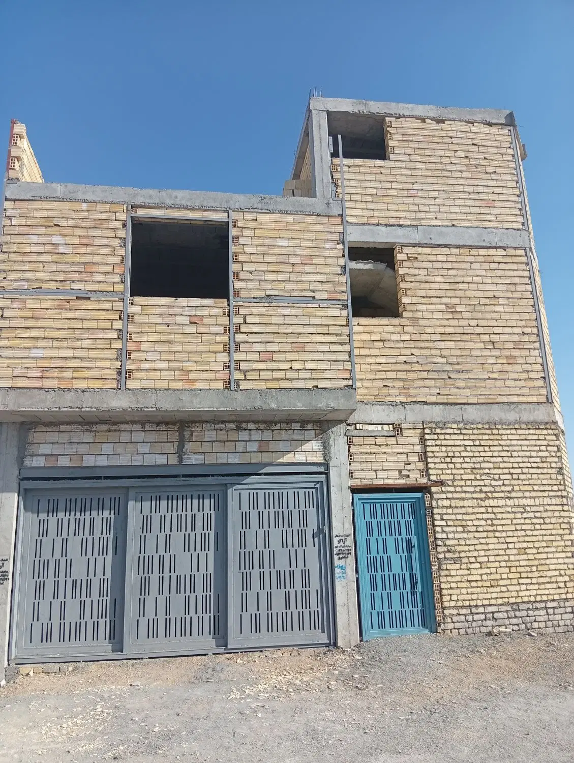 دو طبقه ویلایی