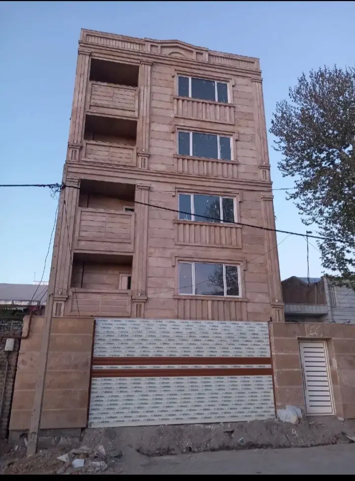فروش تک واحدی۱۲۰ متری بلوک یک