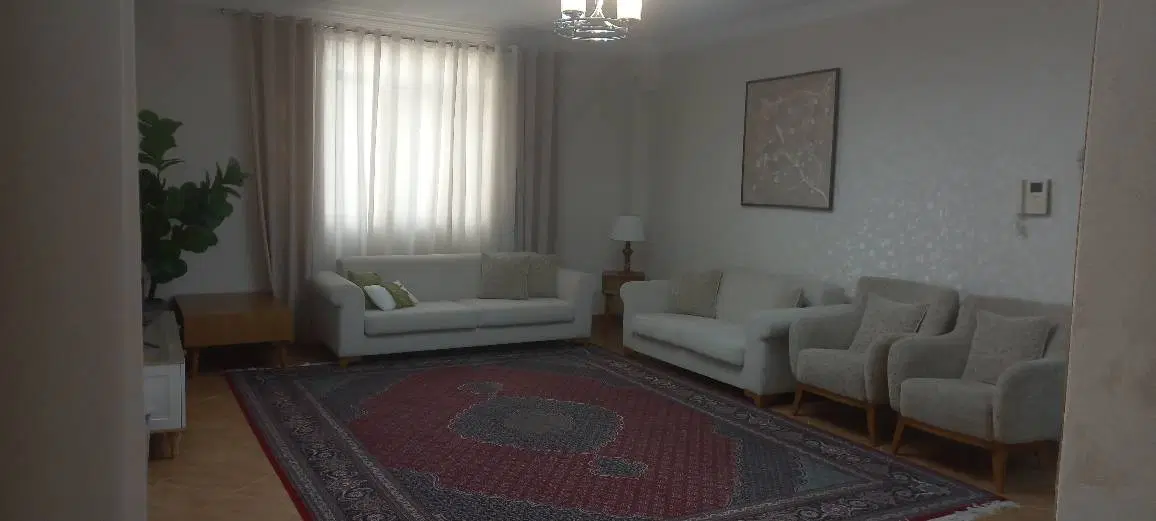 آپارتمان ۶۴ متری کیانشهر مینایی
