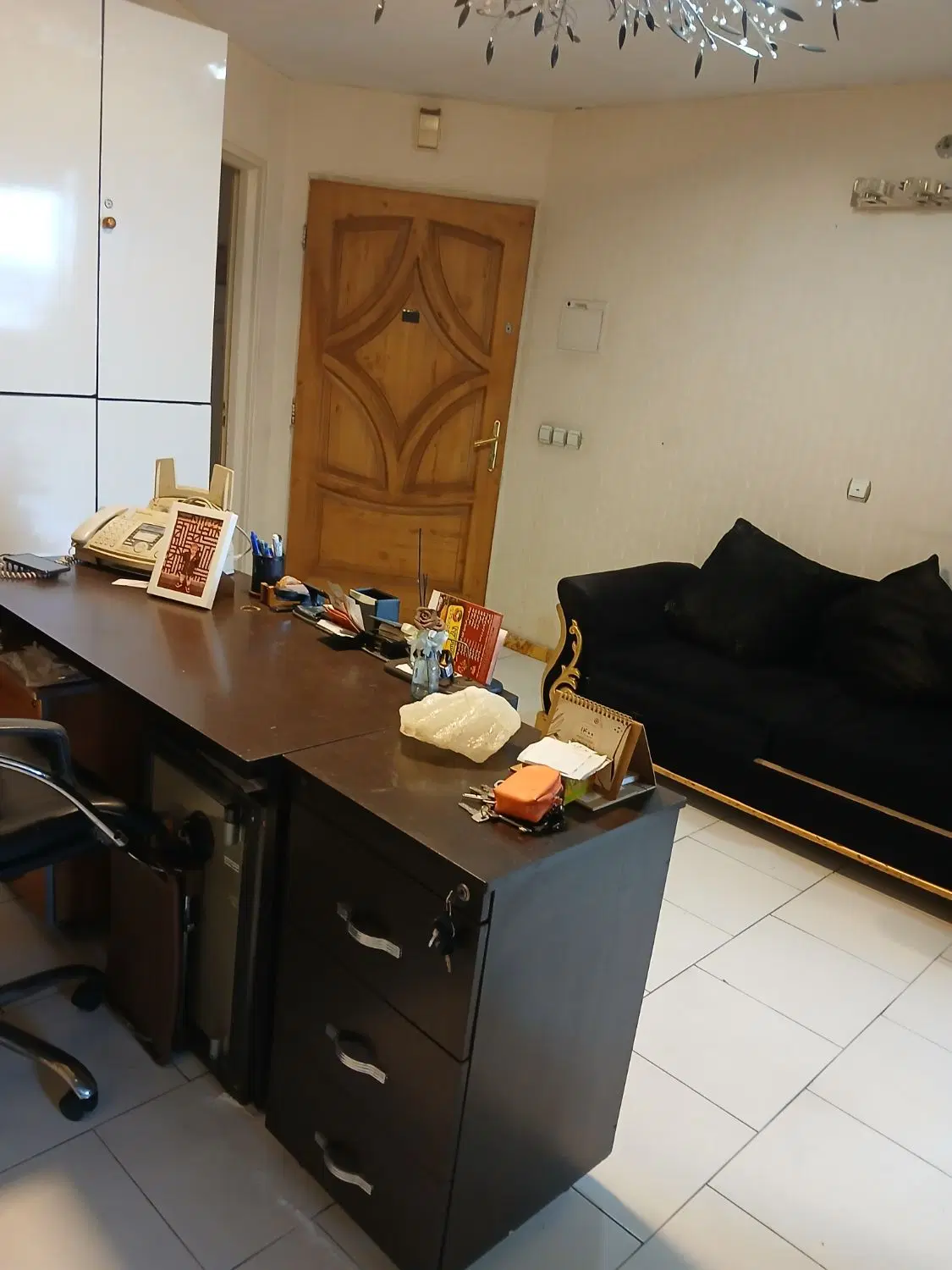 واحد  اداری. اجاره رهن۸۰ م