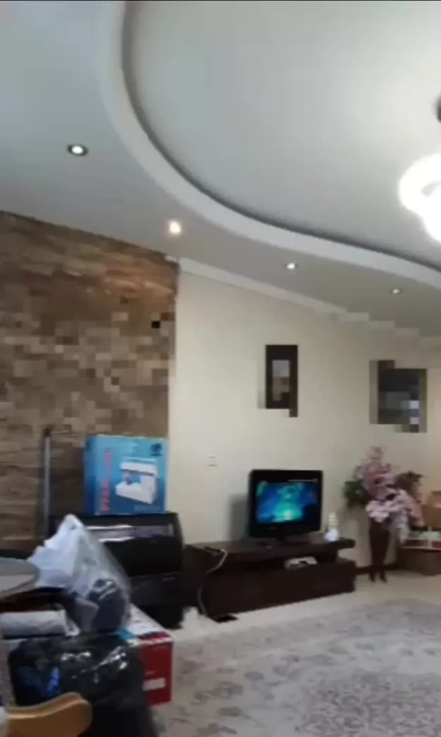 آپارتمان ۹۰ متری مهستان
