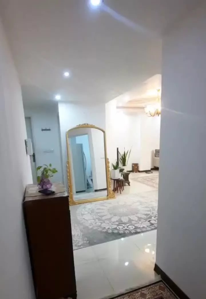 رهن آپارتمان ۱۱۵ ماری سه خواب ایران زمین
