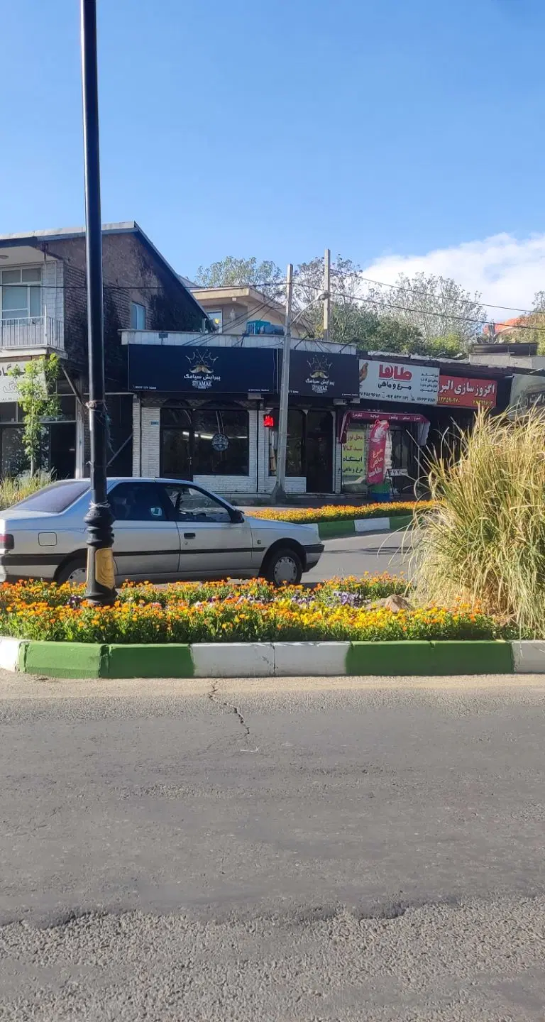 مغازه تجاری با بر۸متری