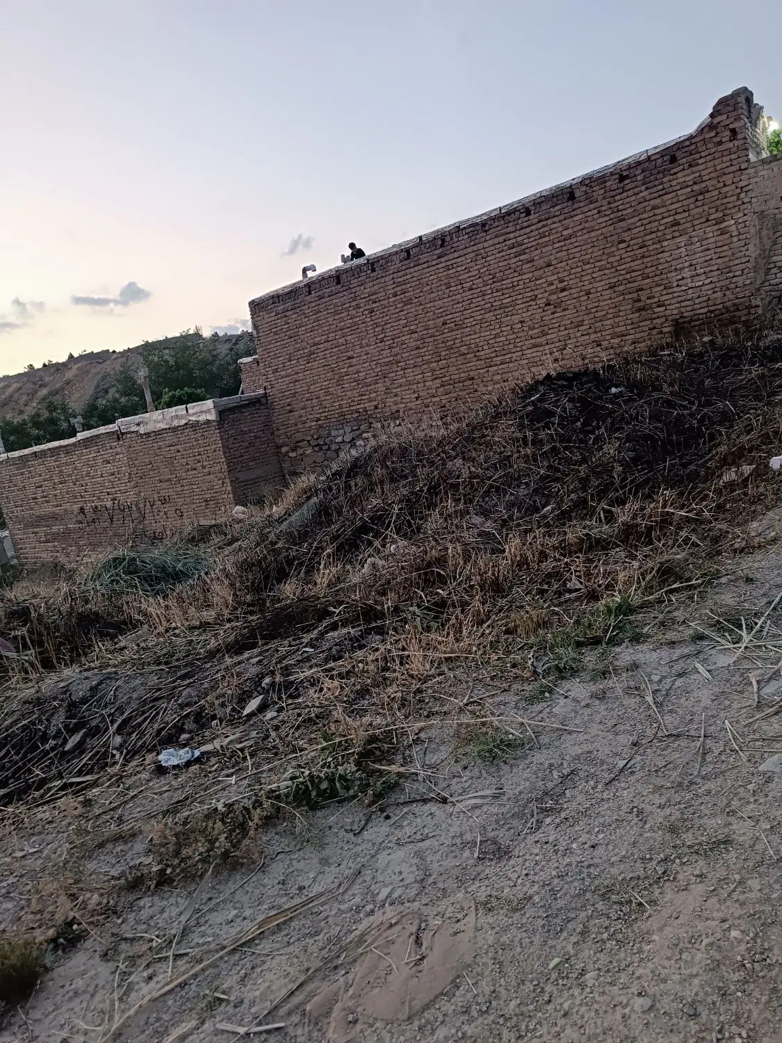 زمین فروشی 72 متری بالاتر از مدرسه تقوا