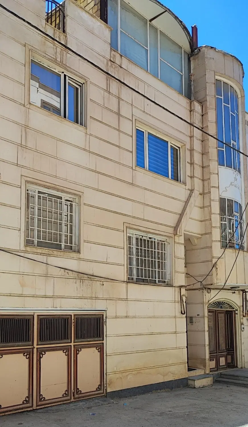 منزل مسکونی